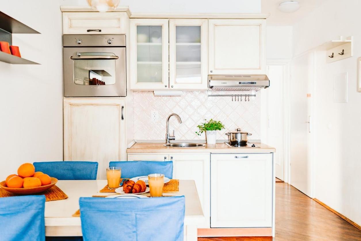 Sutivan Best Apartments Extérieur photo